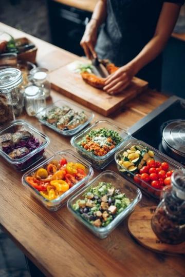 家常養生食譜:四款簡單食材制作的美味佳肴