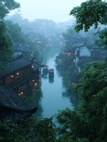 尋覓綠野山河、古鎮風情的美好角落？