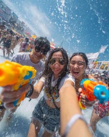 亮馬河水上樂園有哪些好玩的項目？