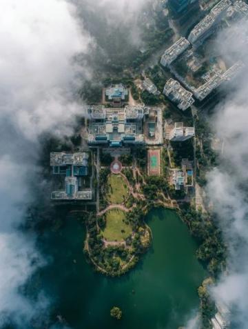 云端之上：梅州客家鄉(xiāng)土的夢(mèng)幻美景