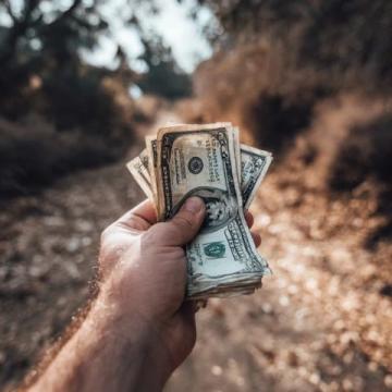 2025年末：輕松賺錢的小技巧