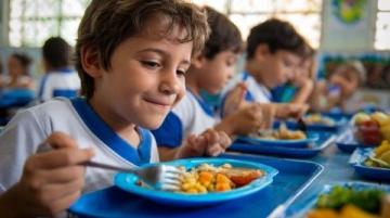 山東省供銷合作社幼兒園大二班：健康小手牽起美味大餐