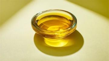 揭秘隱藏“液態(tài)脂肪”的美食：悄悄讓你胖十斤的食物油陷阱