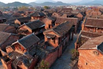 黃龍溪古鎮(zhèn):美食與古韻交織的完美旅行指南