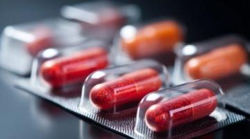 用藥誤區危及生命：協和教授警示常見藥物風險