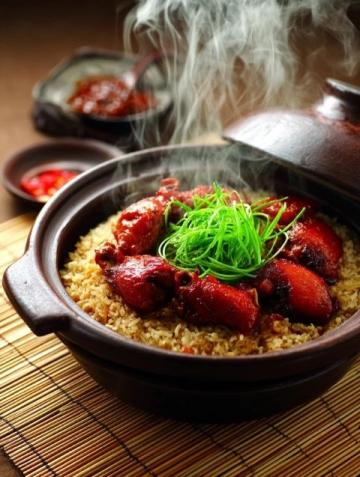 廣東江門臺山黃鱔煲仔飯：市級非遺經典美味