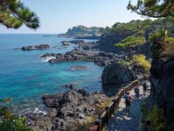 探索東極島魅力之旅:3日深度游帶你走進電影場景,全家共享海島時光