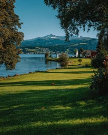 瑞士蘇黎世之旅：陰天中的無盡魅力與家庭治愈時刻