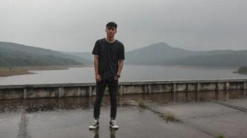 分享一張在武漢的照片十一長假的風,終于把我吹到了武漢