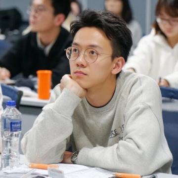 挑戰初中物理物態變化:詳解每題解法,敢應戰嗎?