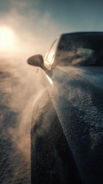 快速除霜的小技巧：汽車快速除霜，科學操作（當霜/冰已經形成）；