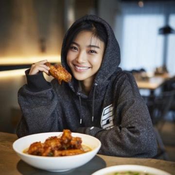 沙洋美食狂歡夜：抖音直播帶你嘗遍特色頂辣食品與水云山生態佳肴！