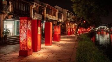 江南古鎮煙火日常：歷史交融商業風潮，一鍋白魚湯喚起鄉愁記憶