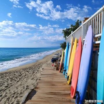 很適合帶小朋友一起去，預算大概三千左右，非常不錯，值得推薦：海南萬寧旅游攻略
