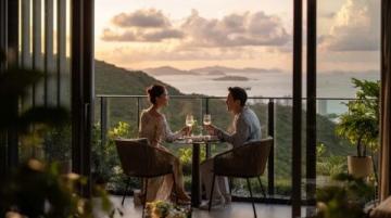 三亞亞龍灣麗思卡爾頓:17年奢華服務體驗升級