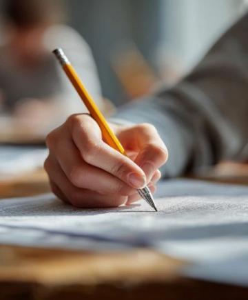 降低高考難度！尤其降低數學和物理的難度！剛刷到的新聞