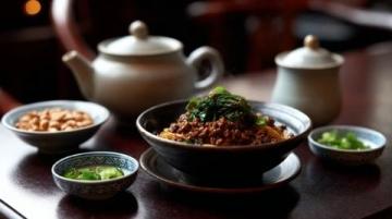 昆明北市區(qū)老牌鹵面館，口碑極佳的滇味美食店