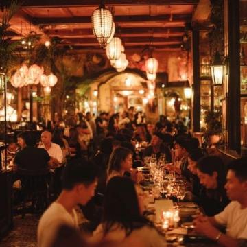 分享城市新鮮事城市里新鮮事可太多了,就說那些網紅餐廳吧，有的是真不錯