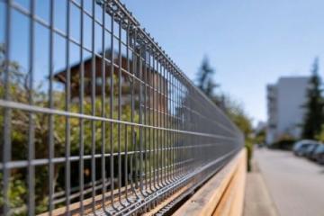 如何選擇電子圍欄材料：安全性與環境適應性并重