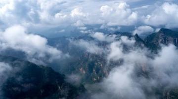 天門雄峙楚江開：蕪湖天門山的自然史詩與人文華章