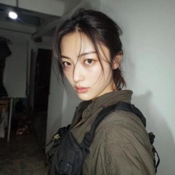 我好心扶她，她反手說是我撞的，我太冤了！河南鄭州的這位外賣小哥