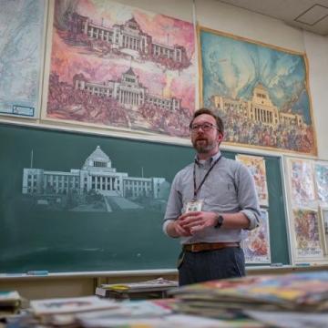 藝術生如何提升地理成績：夯實基礎，構建知識體系