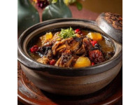 新鄉春節傳統美食：紅燒肉、八寶飯等年味佳肴推薦