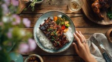 如何做美味的家常紅燒排骨：步驟詳解及技巧分享